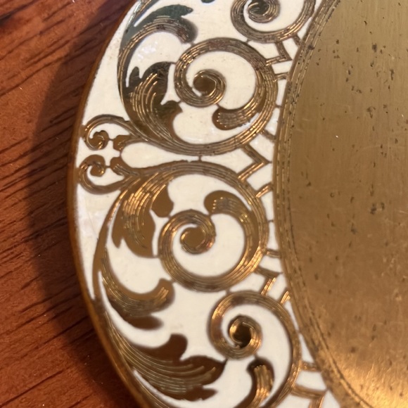 Beautiful antique compact from Art Deco era, made in USA by Elgin American! - Picture 12 of 16